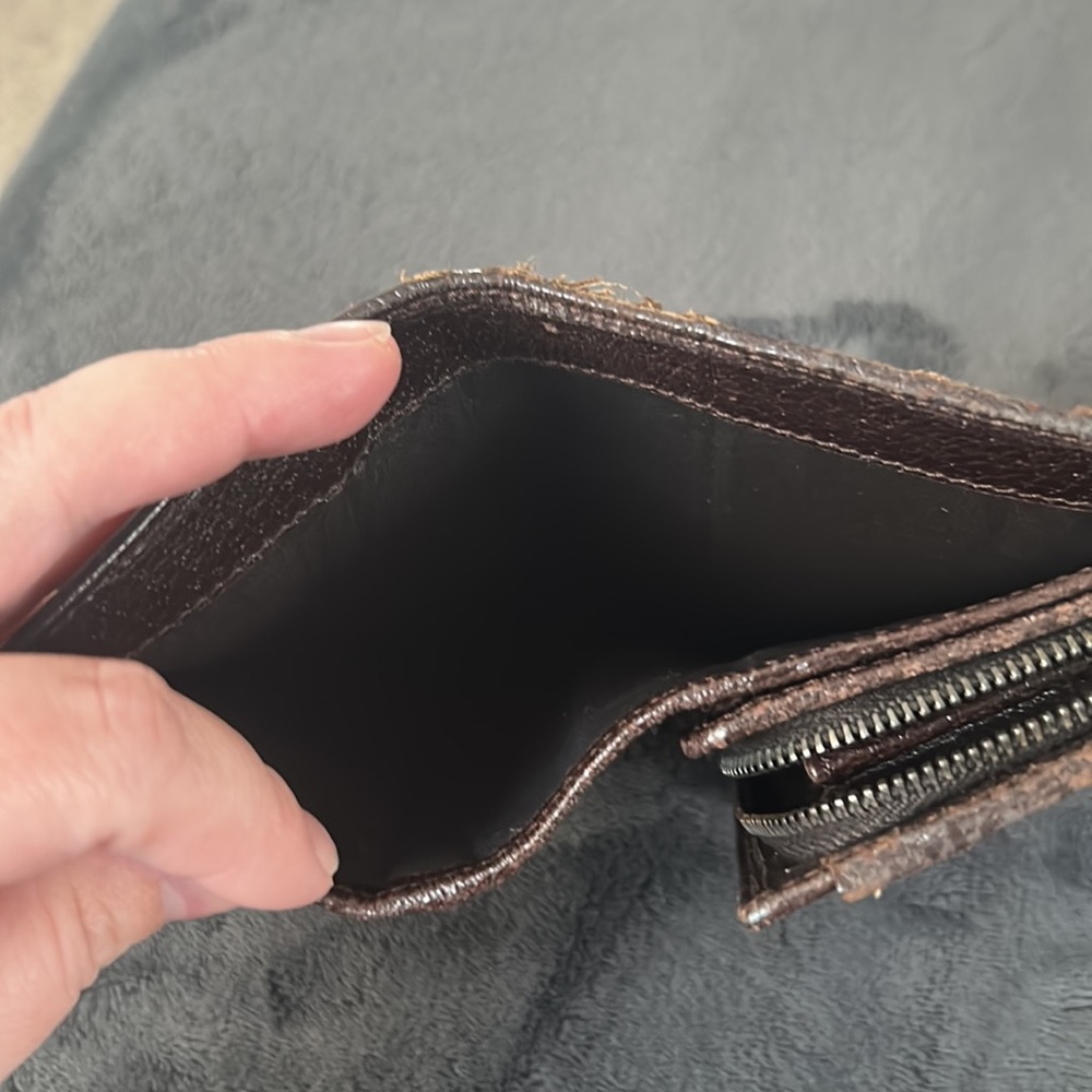 Authentic Gucci Monogram Snap Wallet - image 4